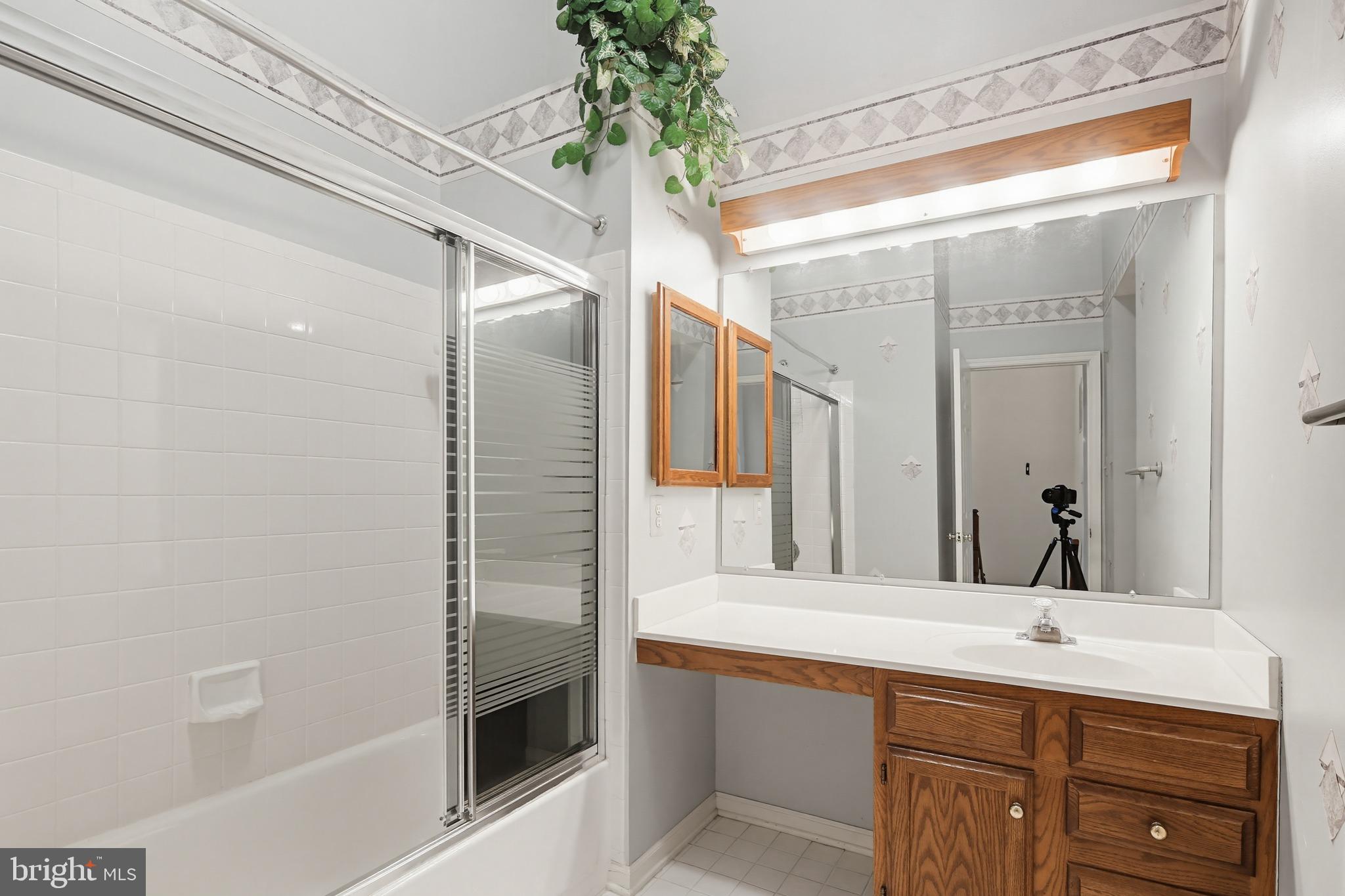 GREENSPRING EAST - Residential