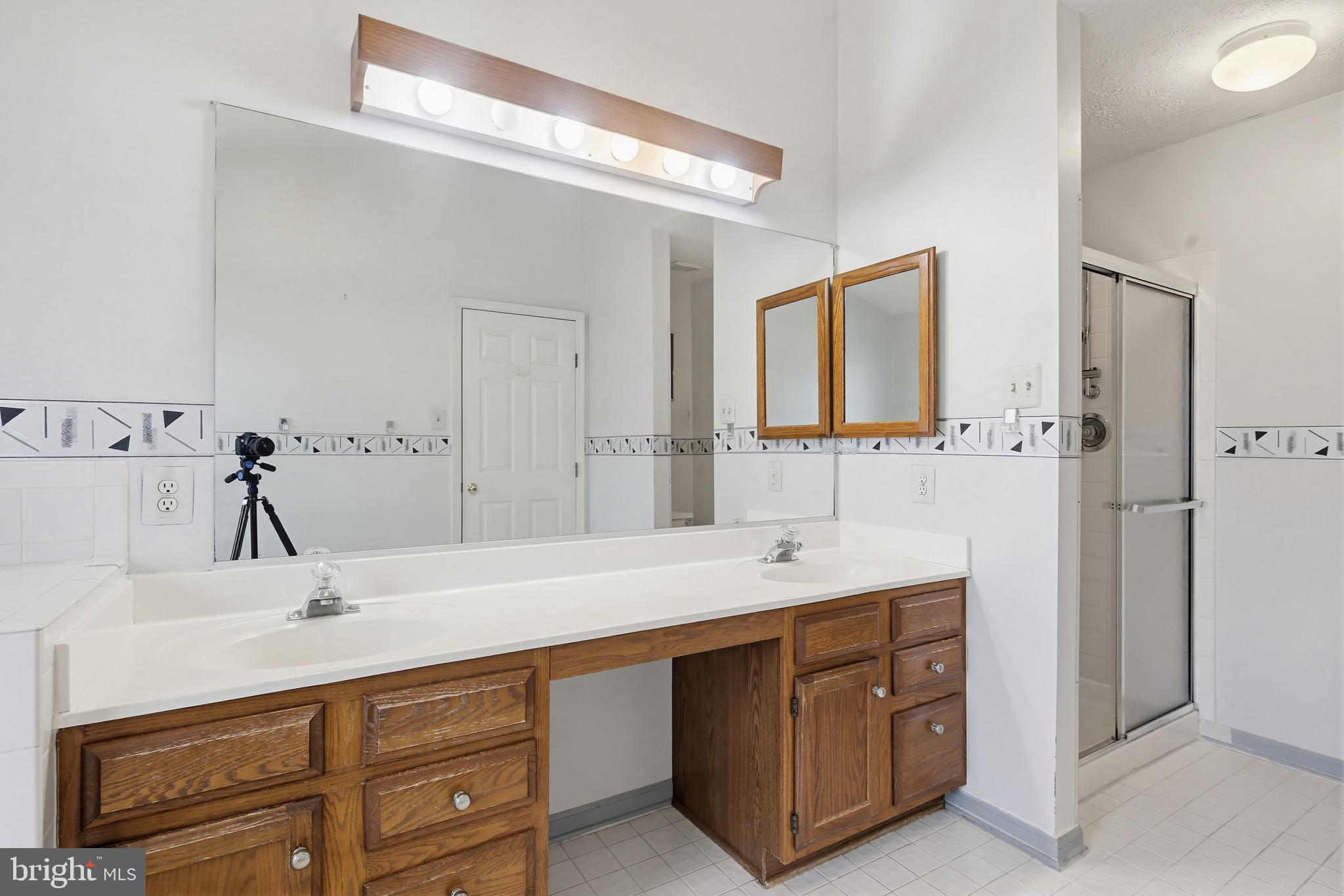 GREENSPRING EAST - Residential