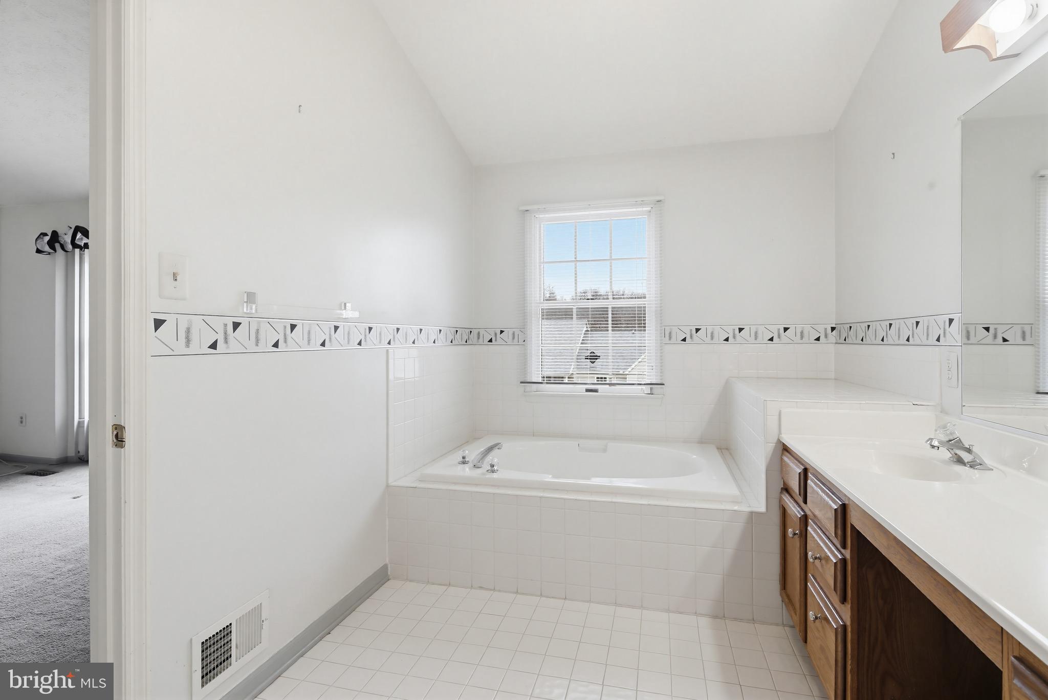 GREENSPRING EAST - Residential