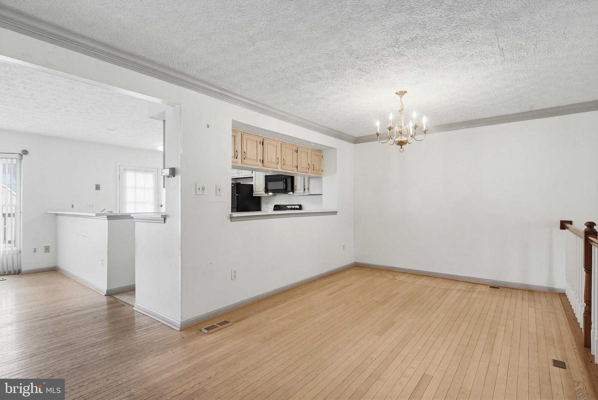 GREENSPRING EAST - Residential