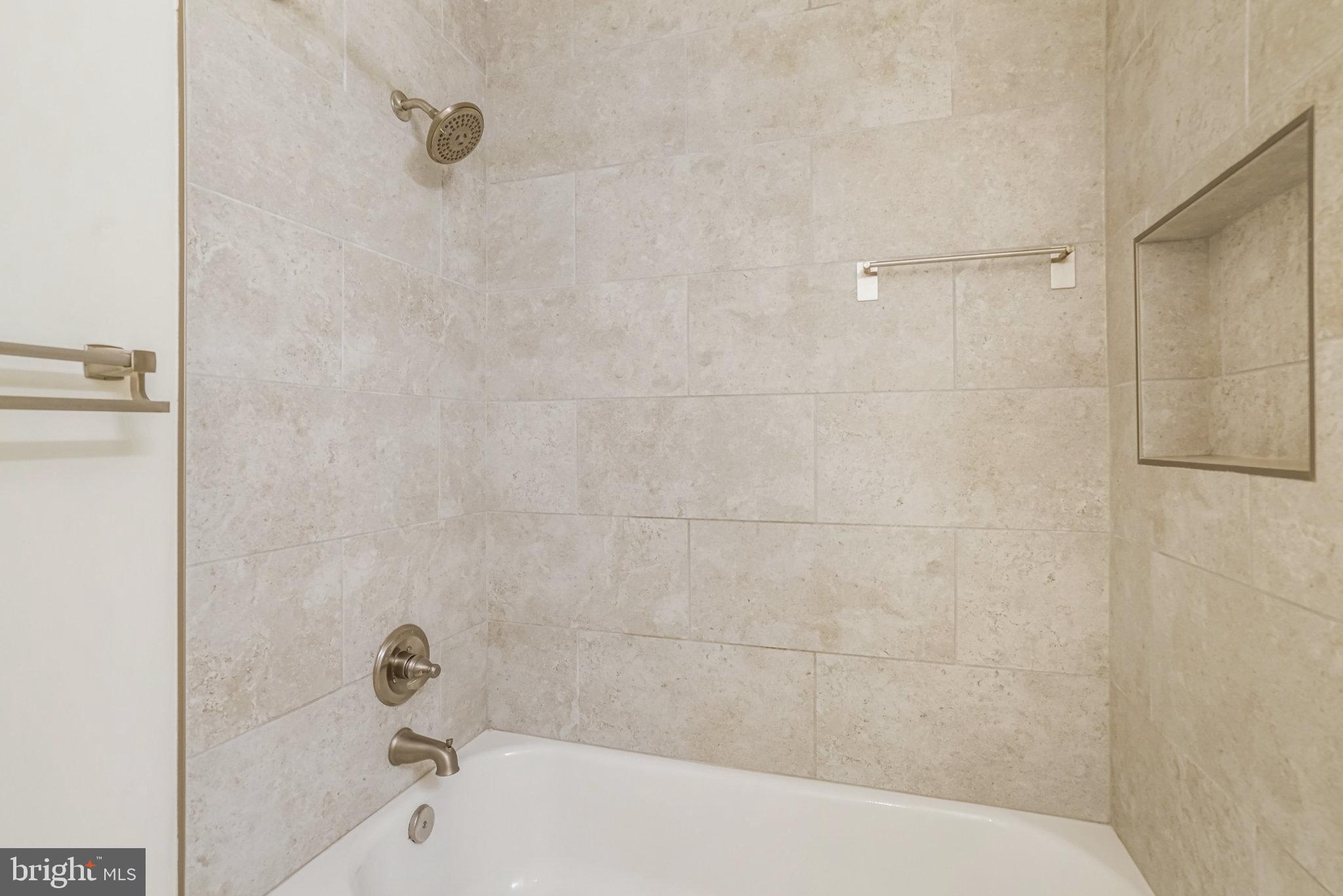 ROYAL COURT - Residential Lease