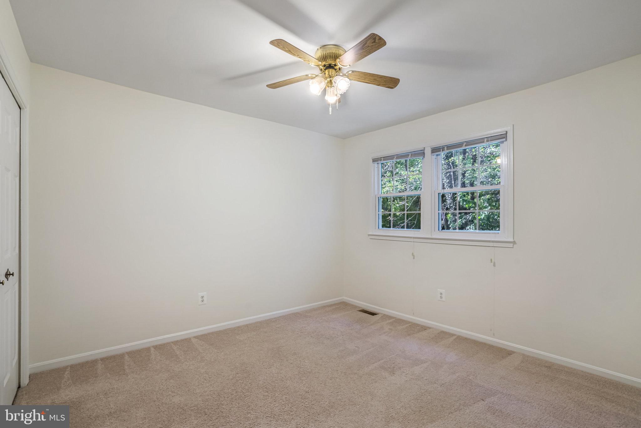 ROYAL COURT - Residential Lease