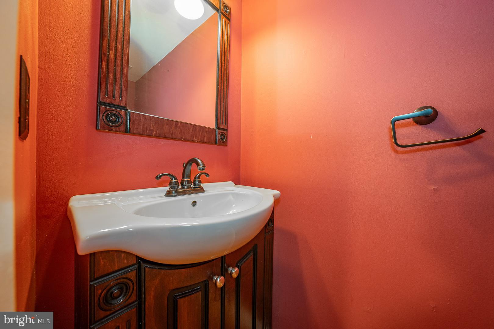 WOODSIDE VIL - Residential Lease