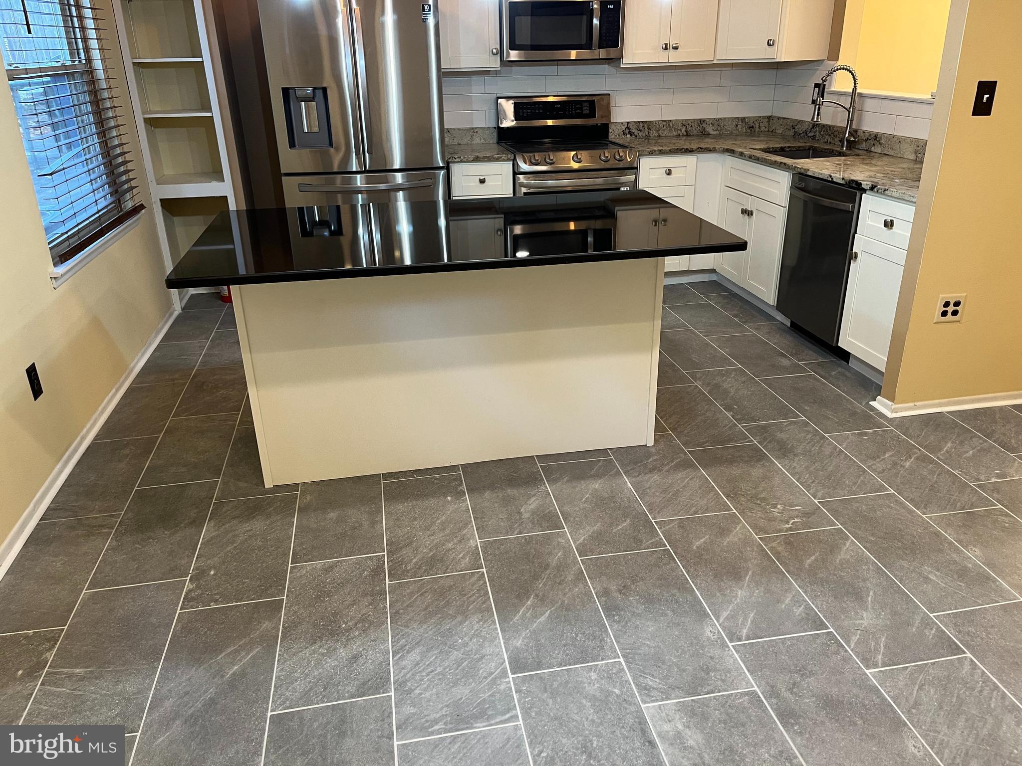 WOODSIDE VIL - Residential Lease