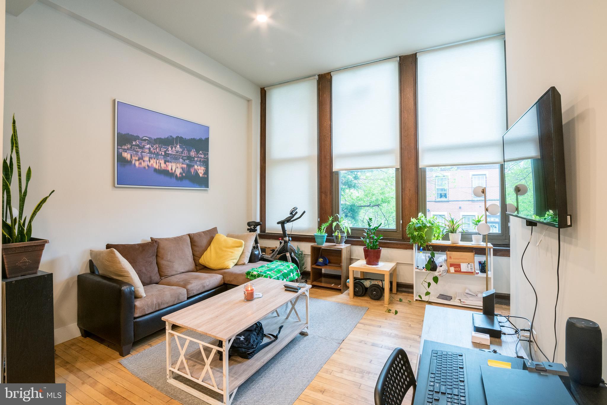 POINT BREEZE - Residential Lease