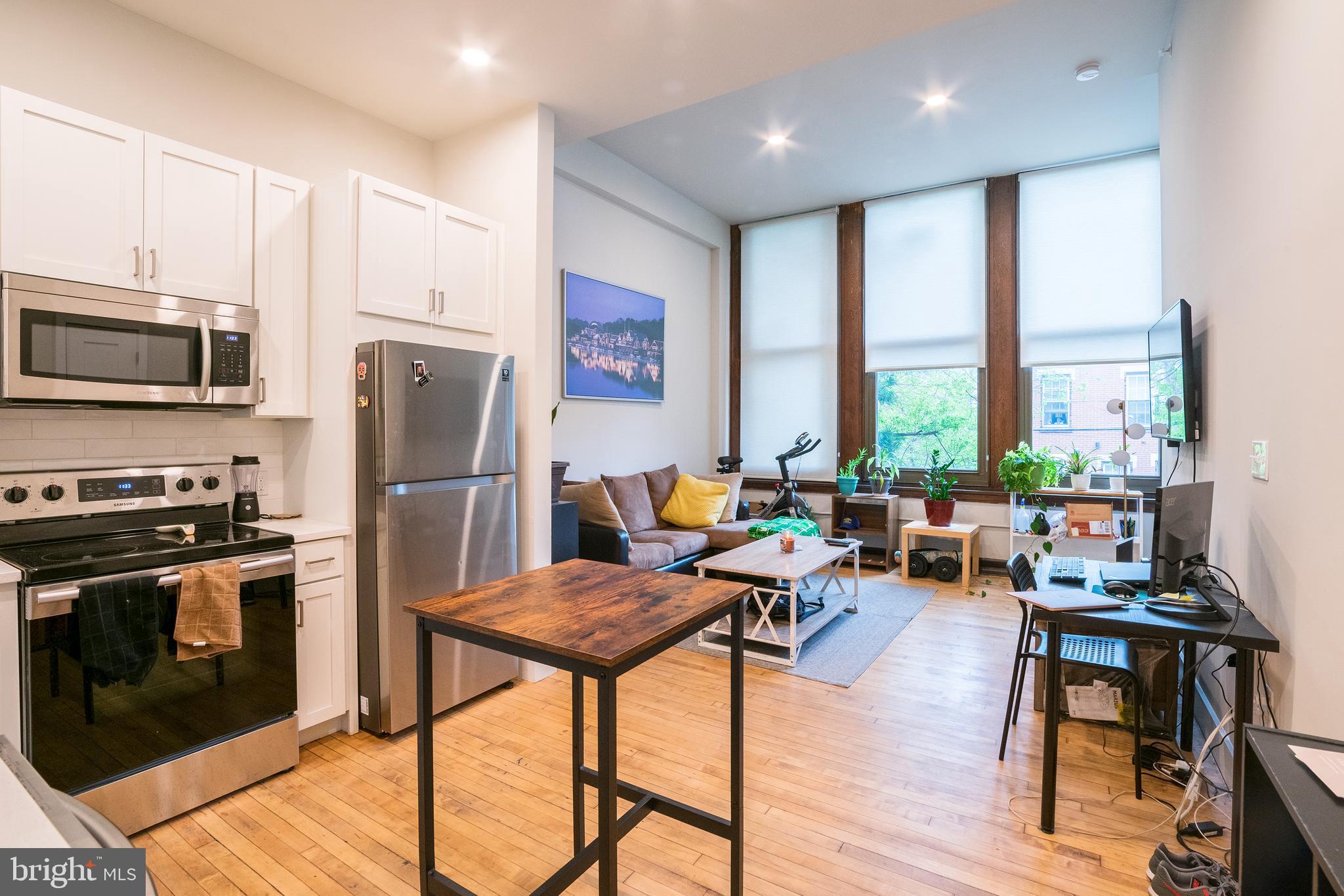 POINT BREEZE - Residential Lease