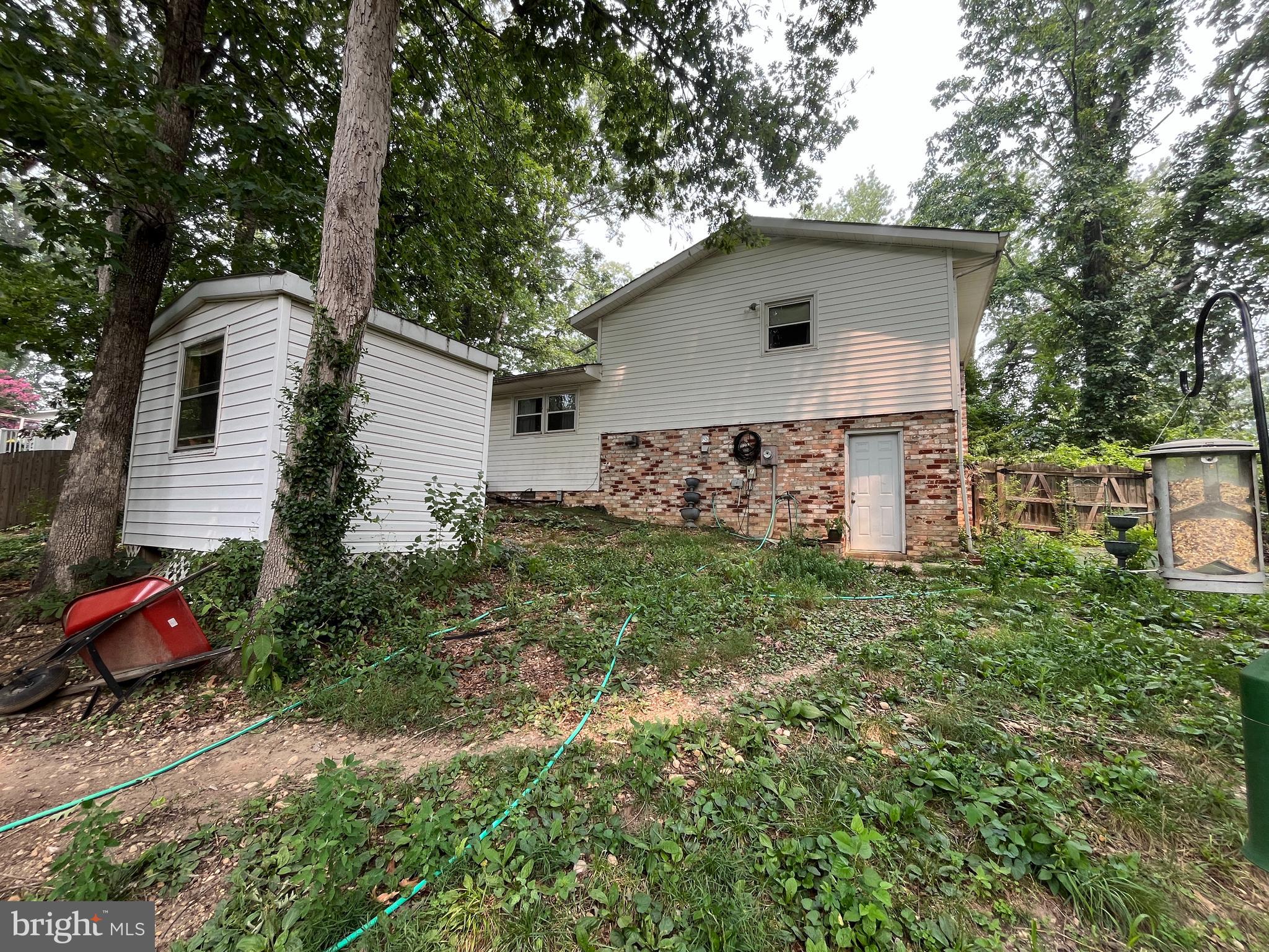 410 MORNINGSIDE DRIVE