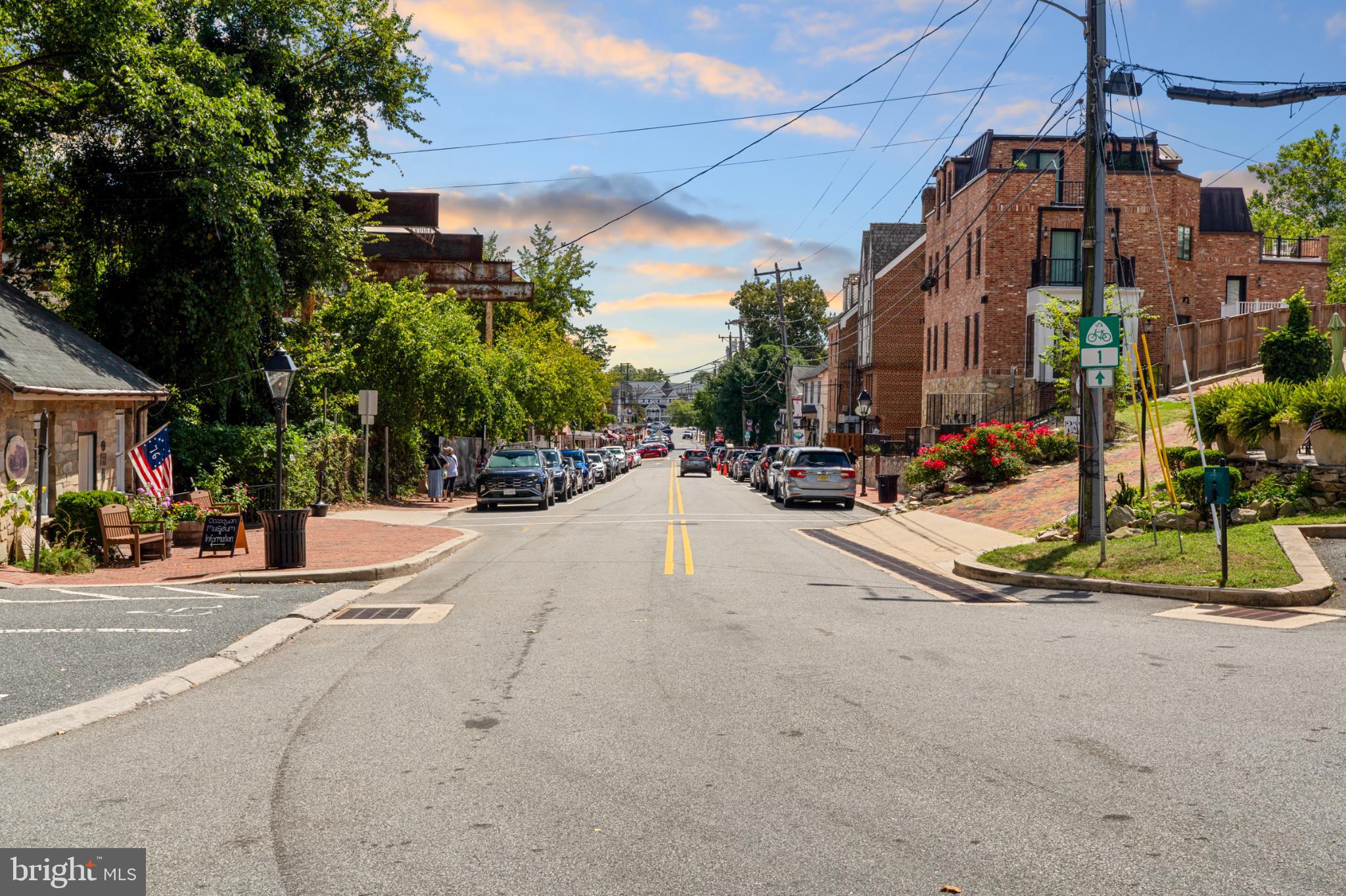 OCCOQUAN RIDGE CONDO - Residential