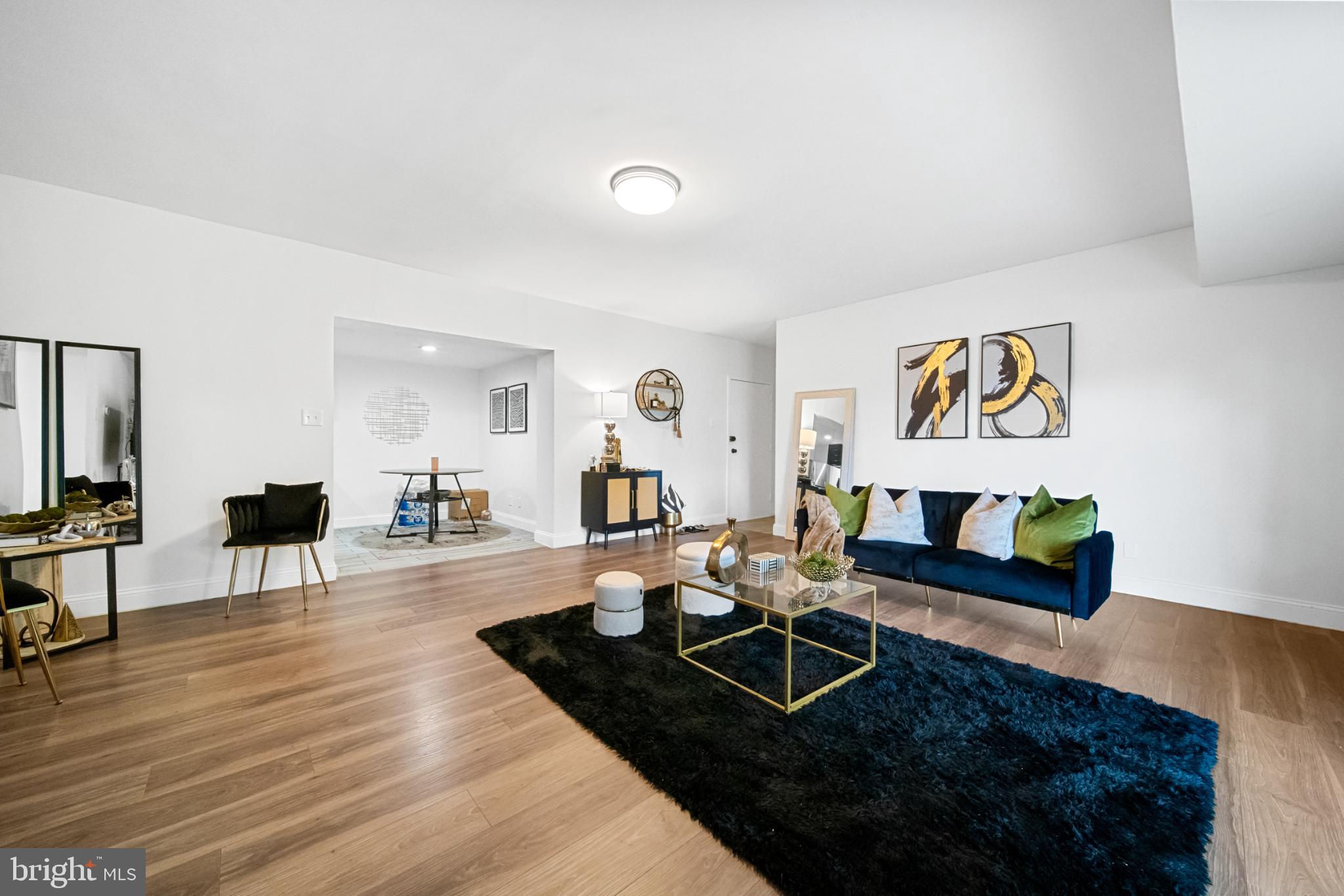 OCCOQUAN RIDGE CONDO - Residential