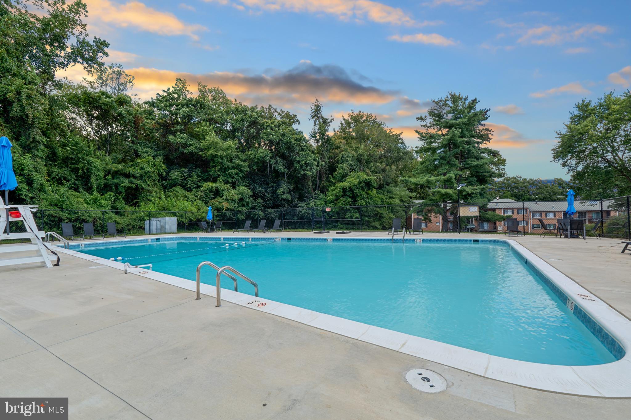 OCCOQUAN RIDGE CONDO - Residential