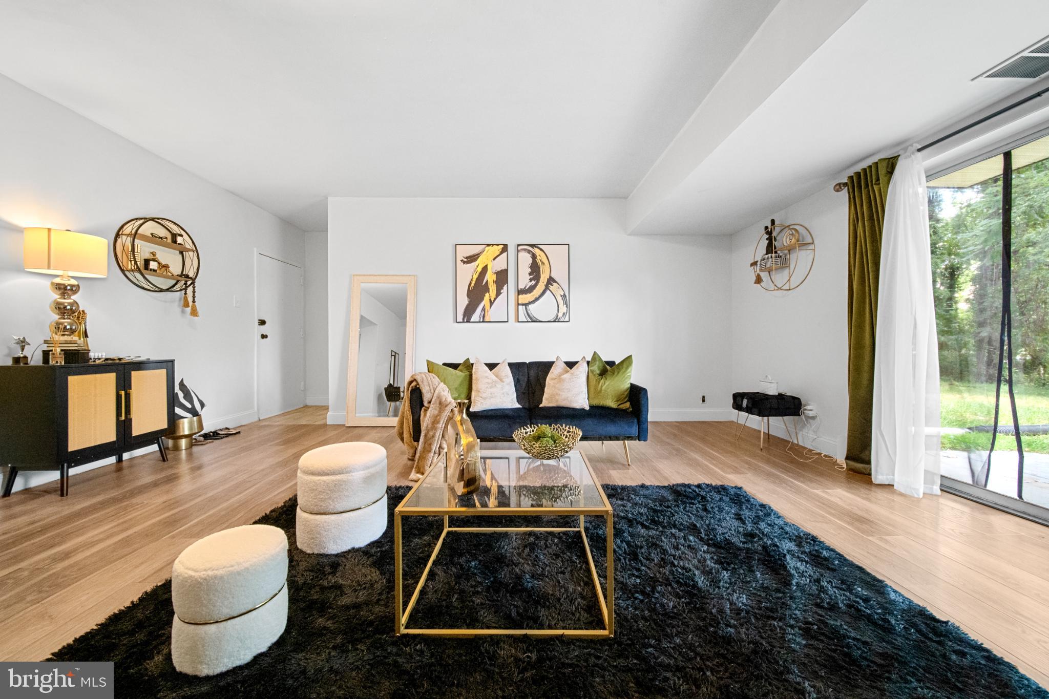 OCCOQUAN RIDGE CONDO - Residential