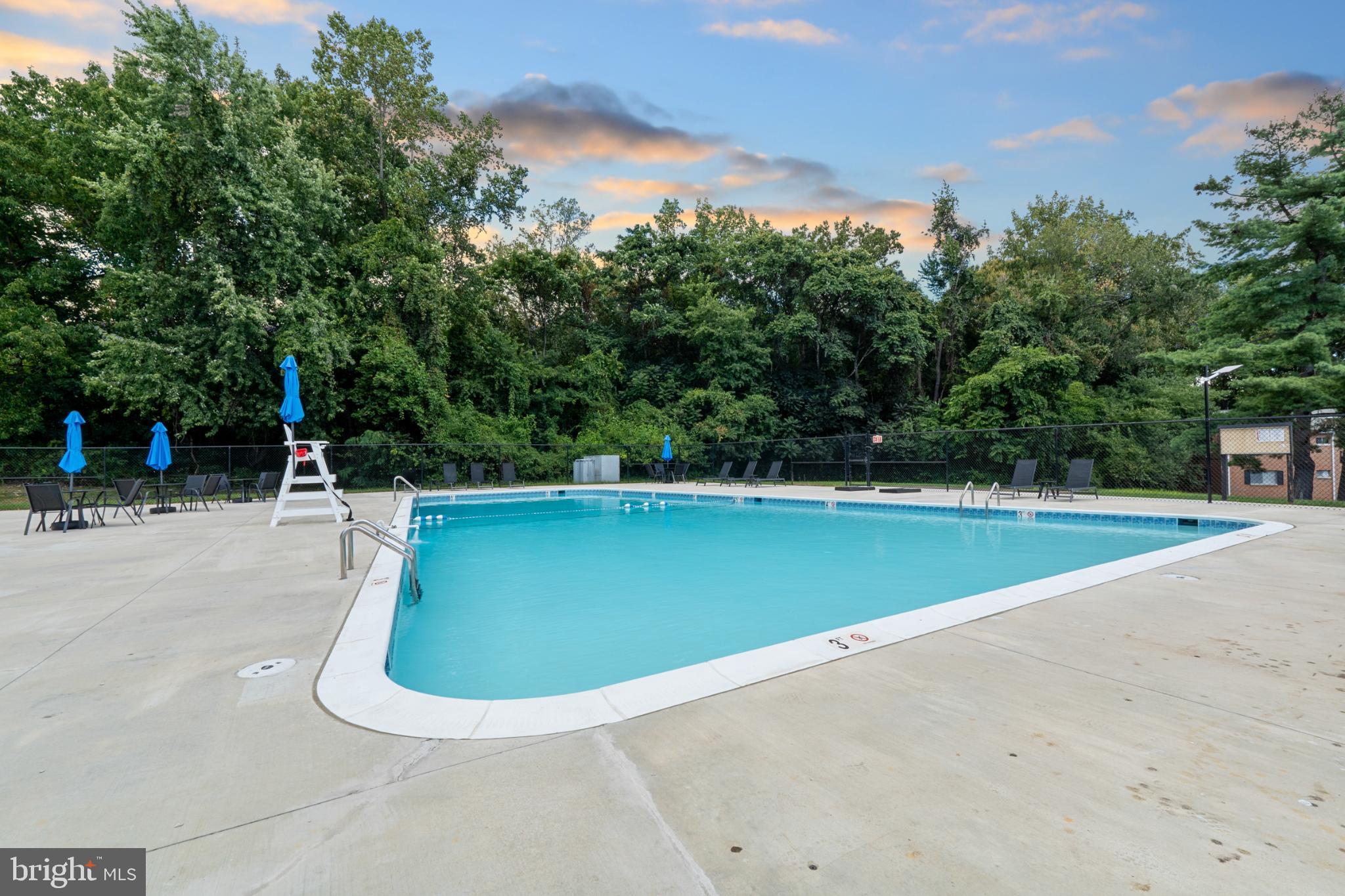 OCCOQUAN RIDGE CONDO - Residential