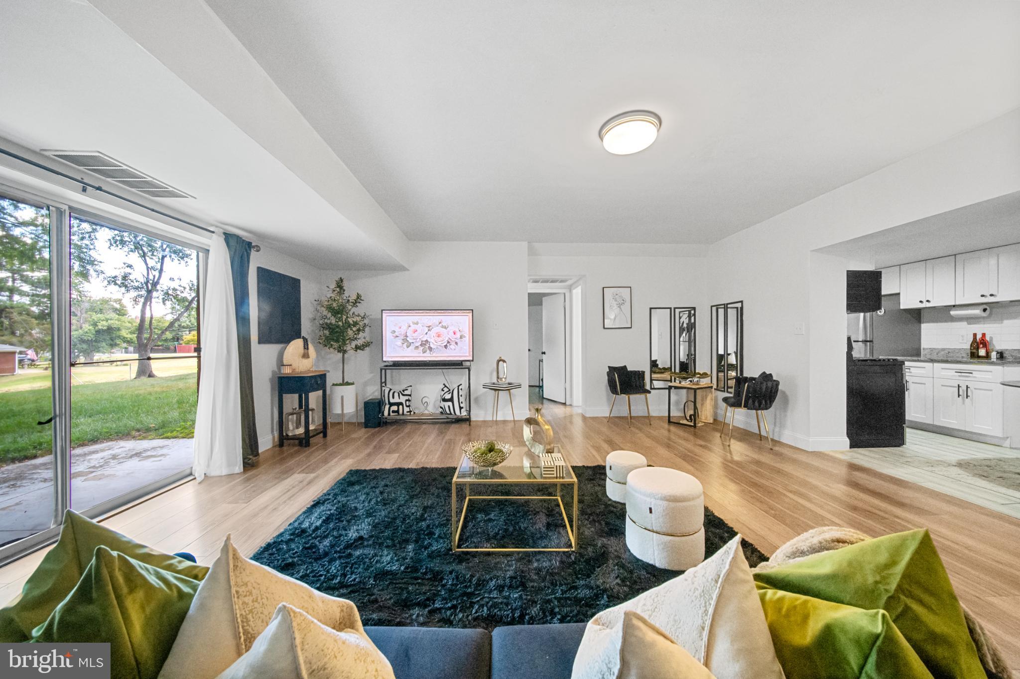 OCCOQUAN RIDGE CONDO - Residential