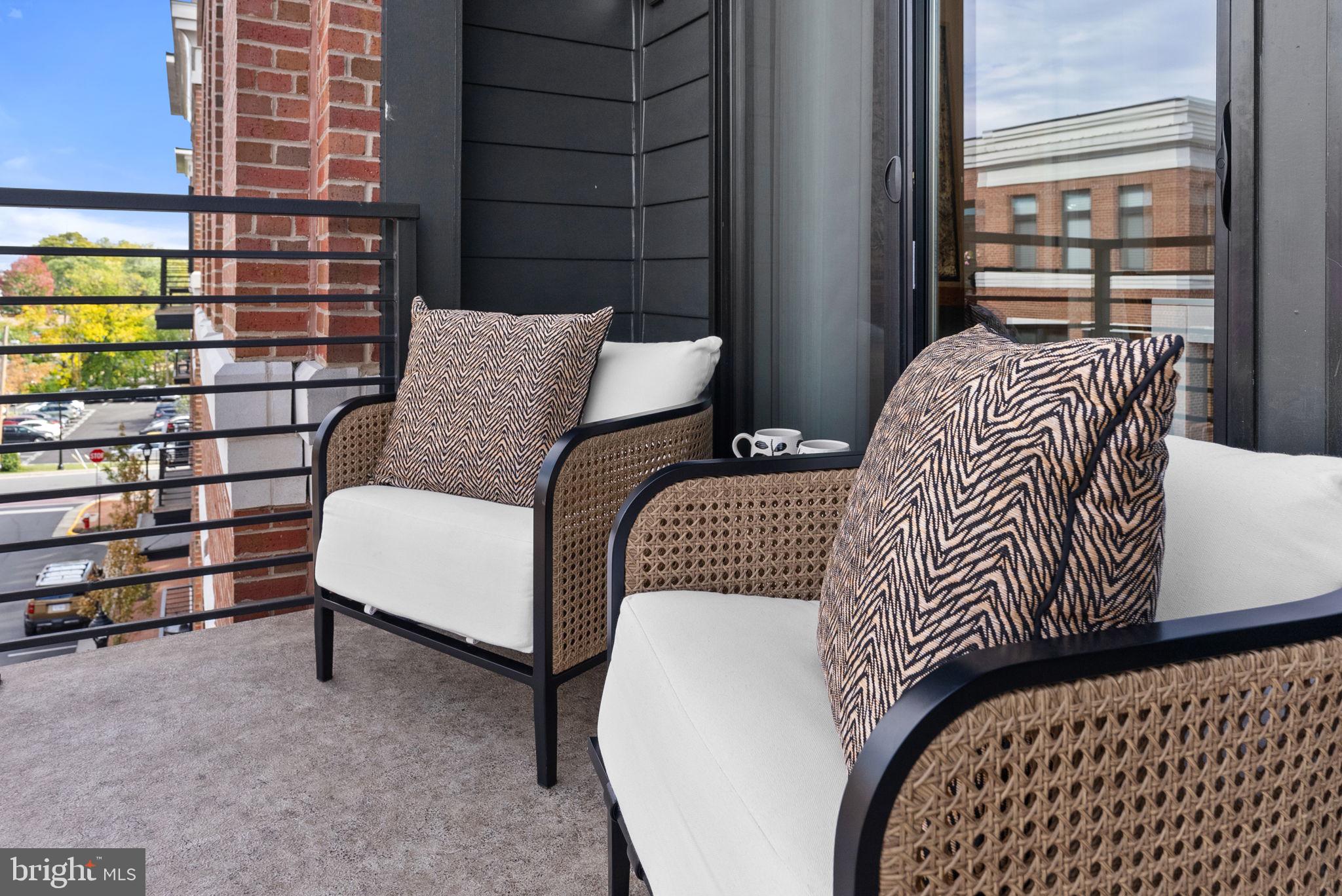 KING STREET STATION CONDO - Residential