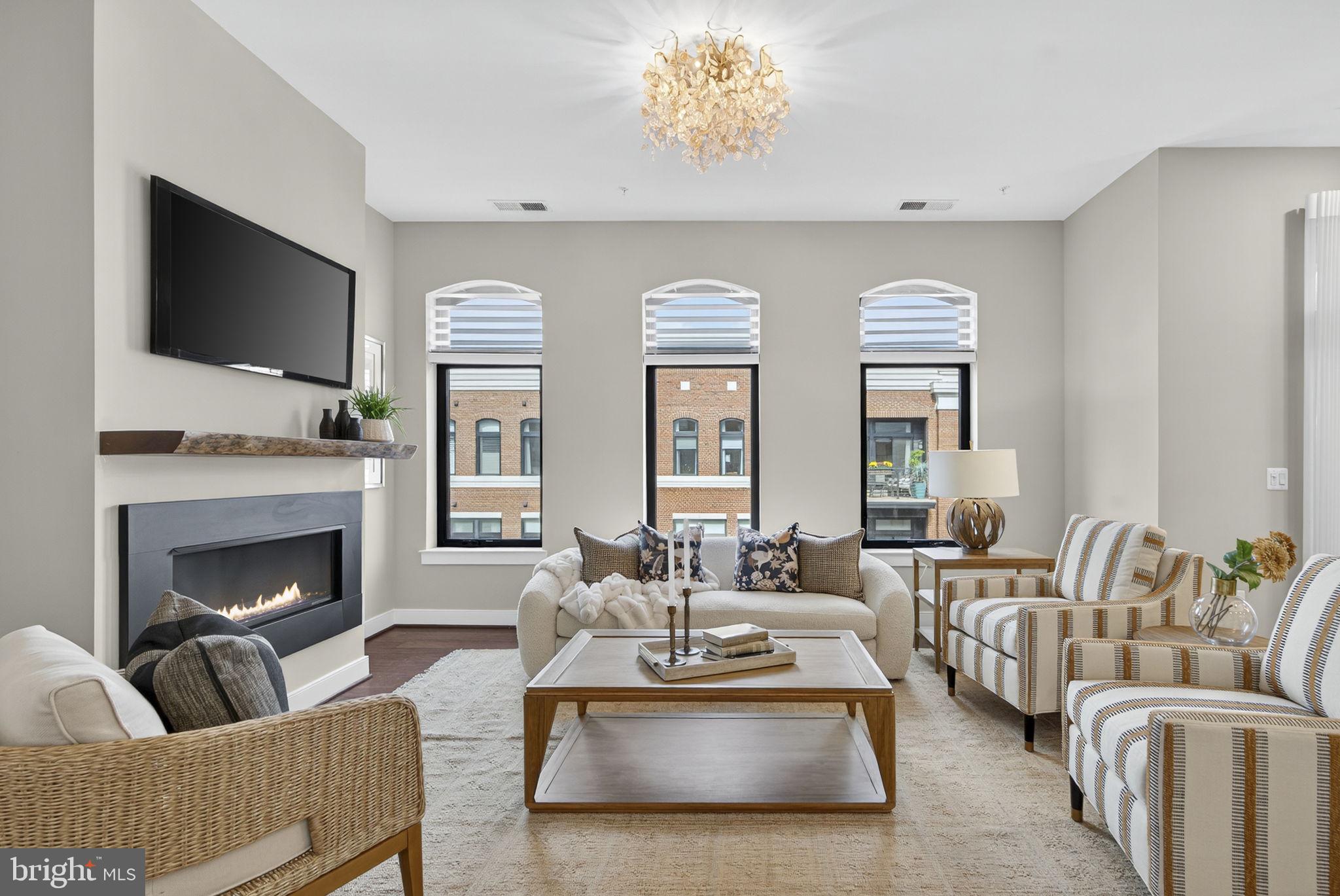 KING STREET STATION CONDO - Residential