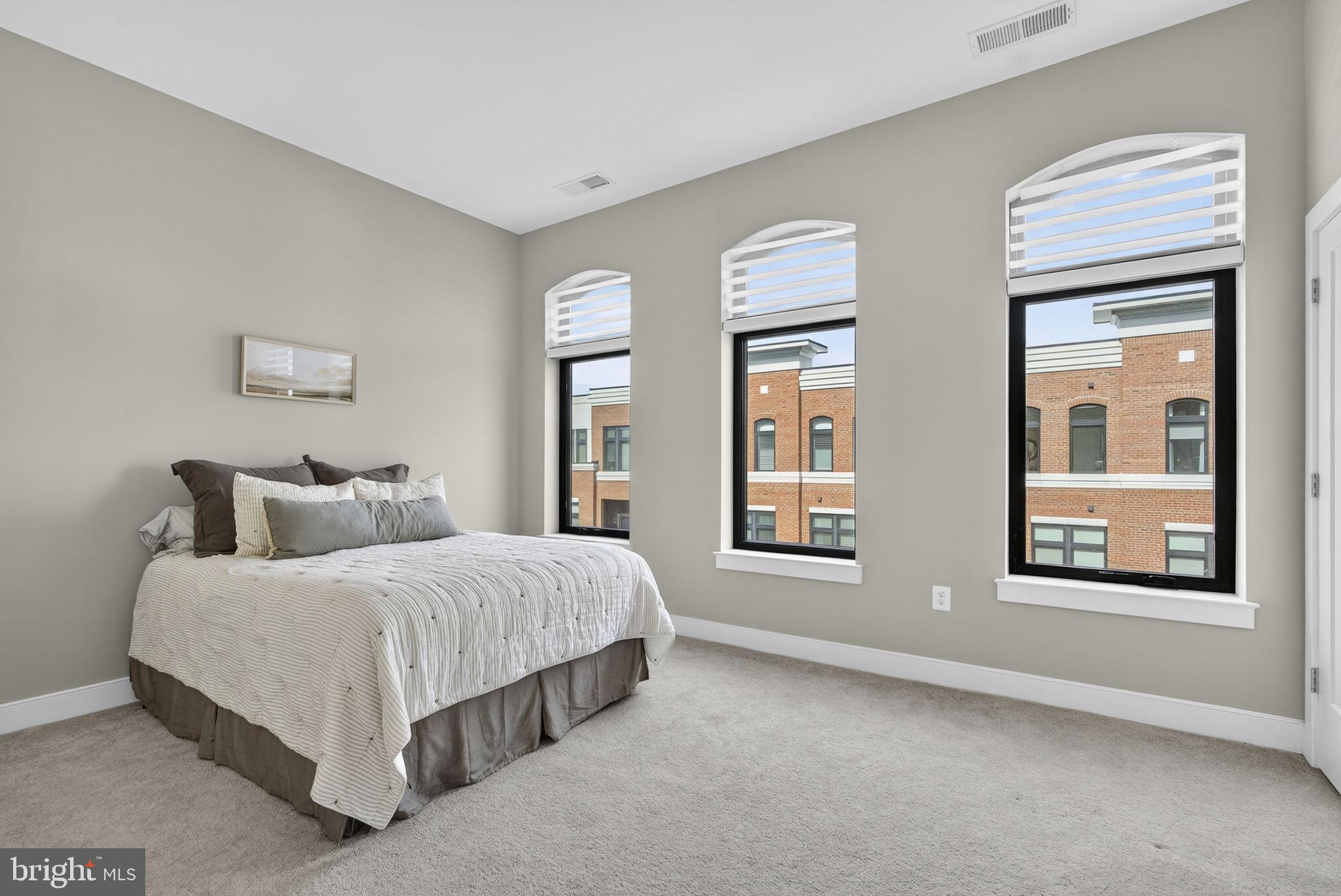 KING STREET STATION CONDO - Residential