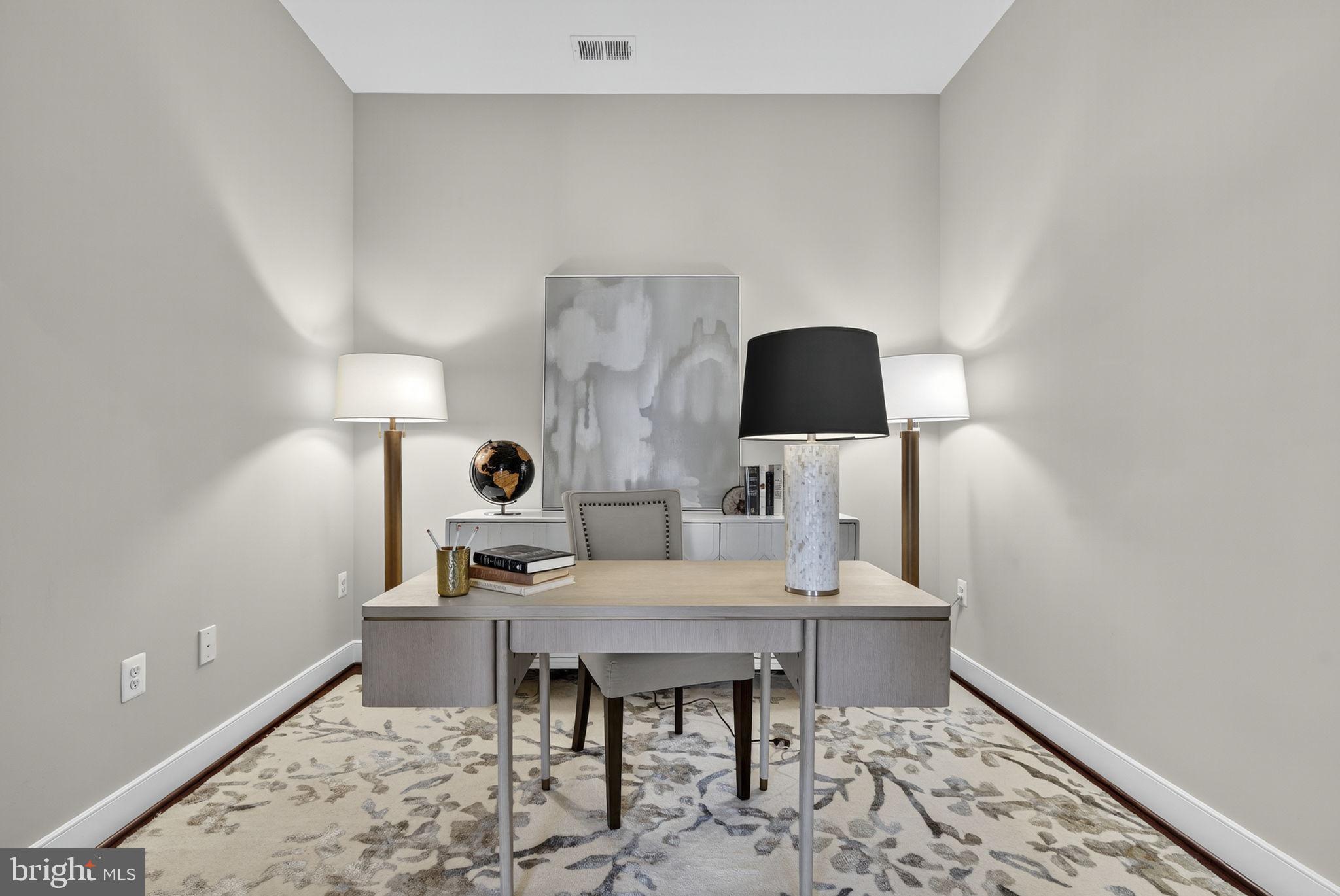 KING STREET STATION CONDO - Residential