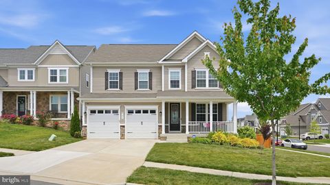 Photo of 502 Pepperidge Drive, STAFFORD, VA 22554 (MLS # VAST2049116)