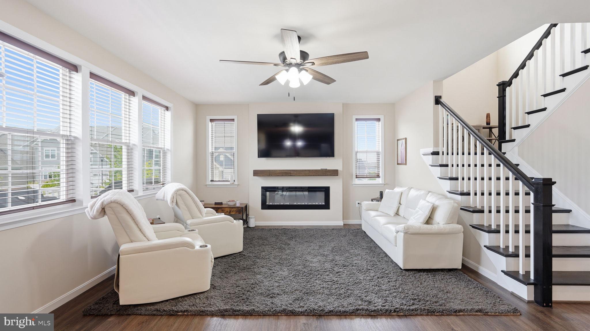 EMBREY MILL - Residential