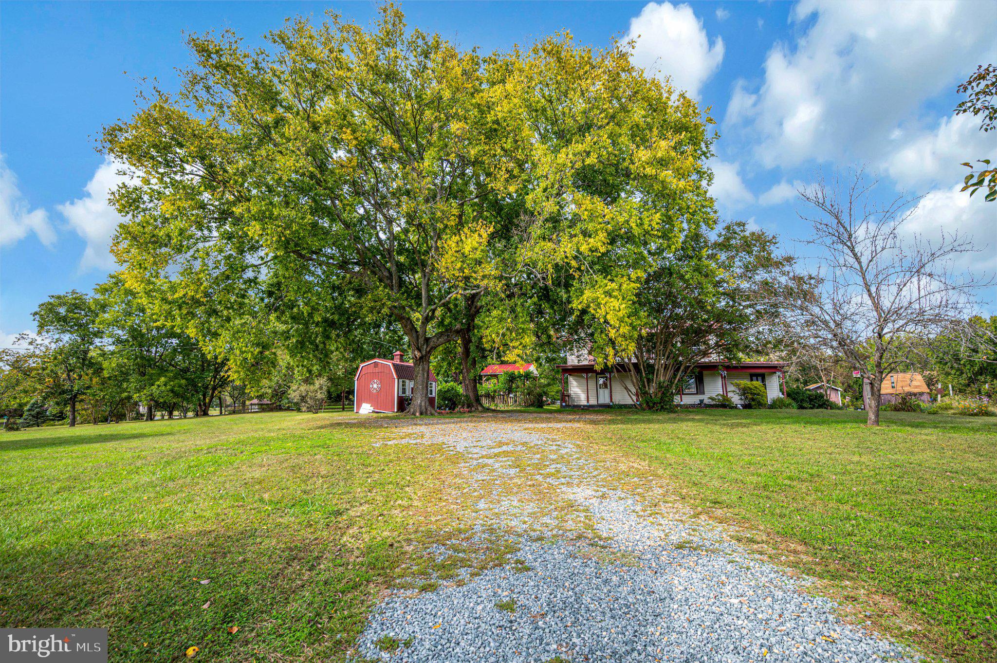 836 TRUSLOW ROAD
