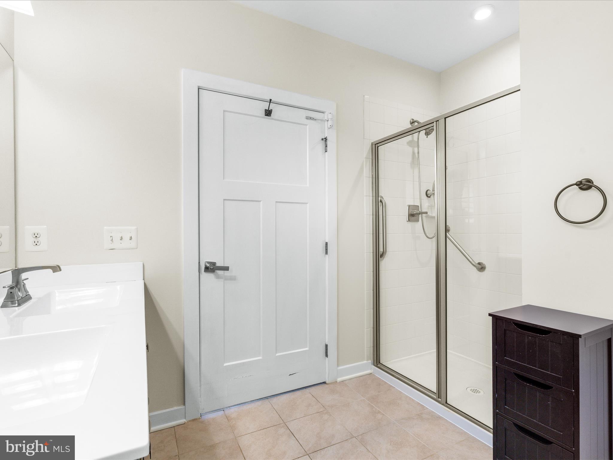 LINGANORE GARDEN CONDOMINIUMS - Residential