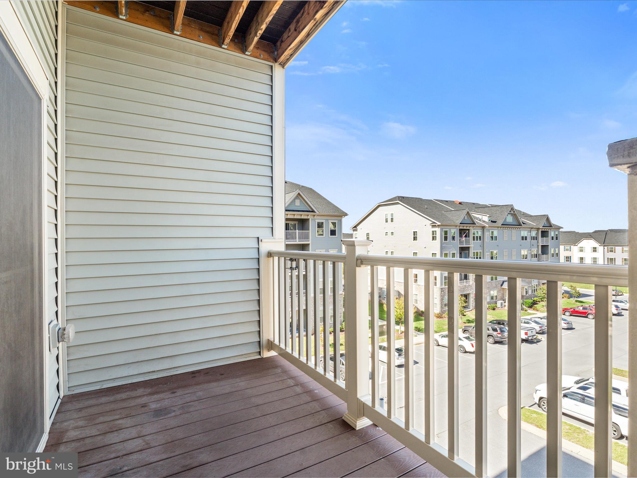 LINGANORE GARDEN CONDOMINIUMS - Residential