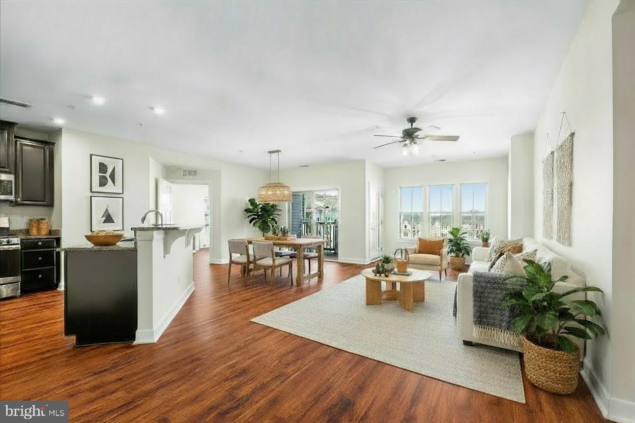 LINGANORE GARDEN CONDOMINIUMS - Residential