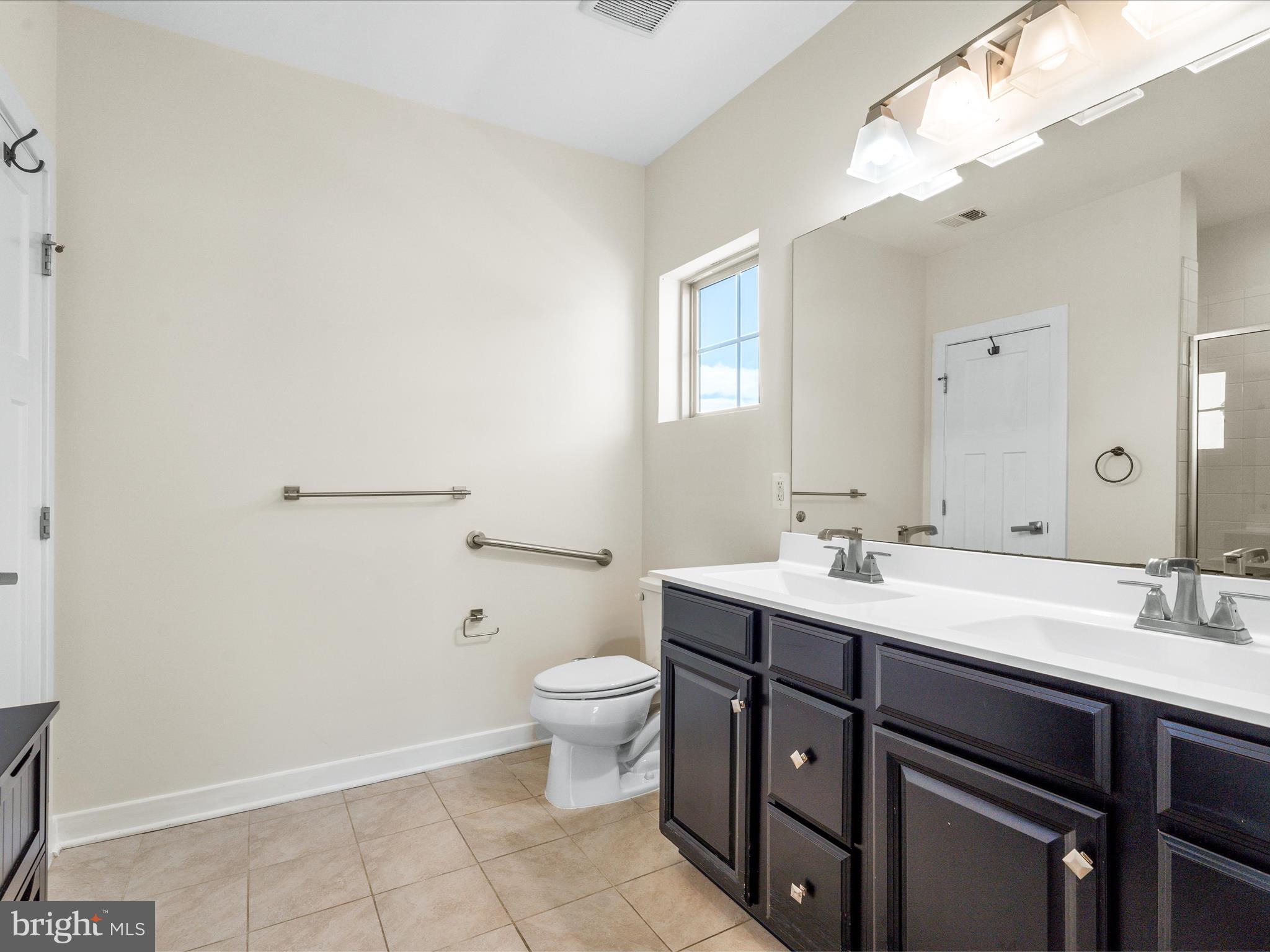 LINGANORE GARDEN CONDOMINIUMS - Residential