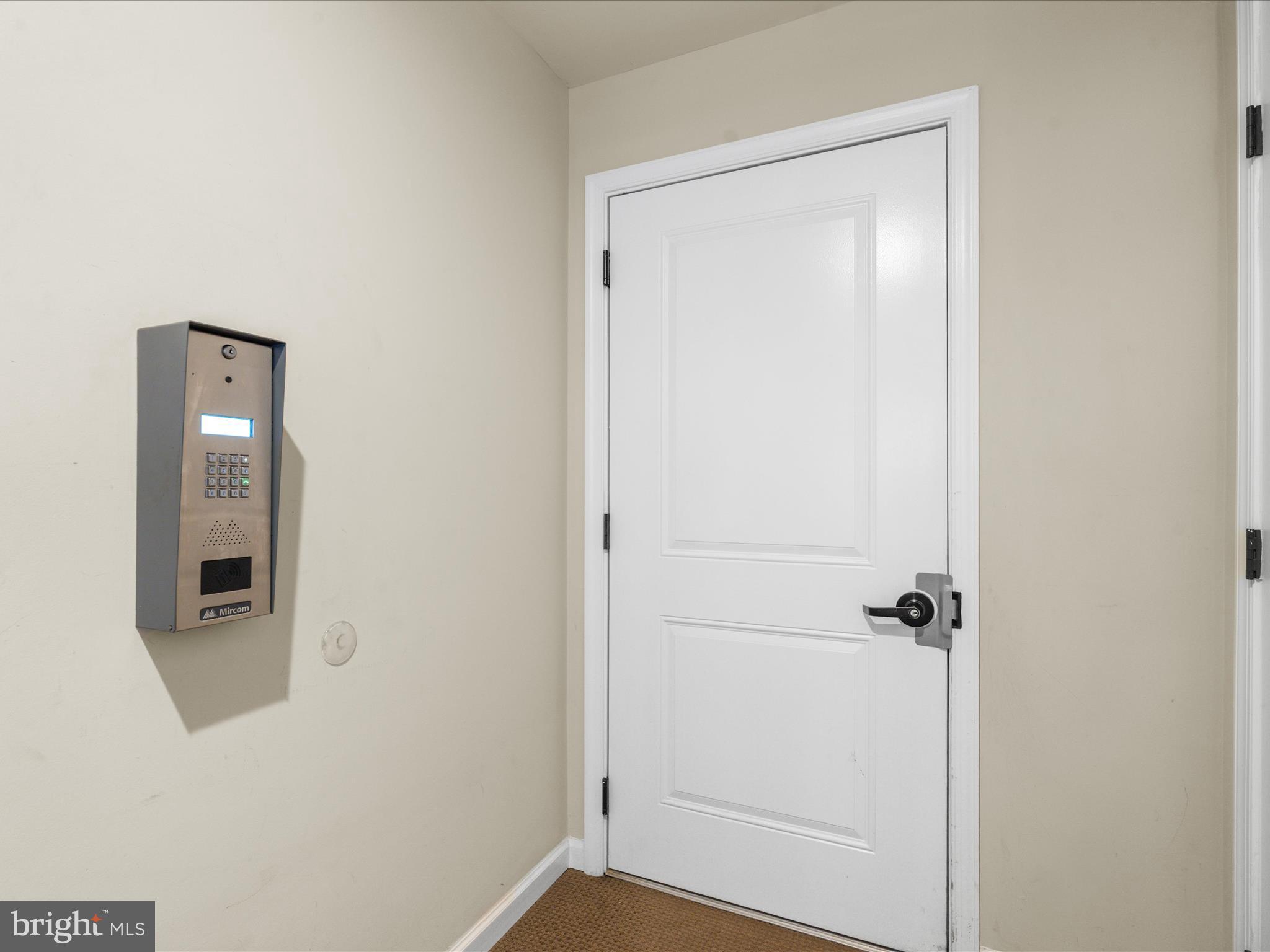 LINGANORE GARDEN CONDOMINIUMS - Residential