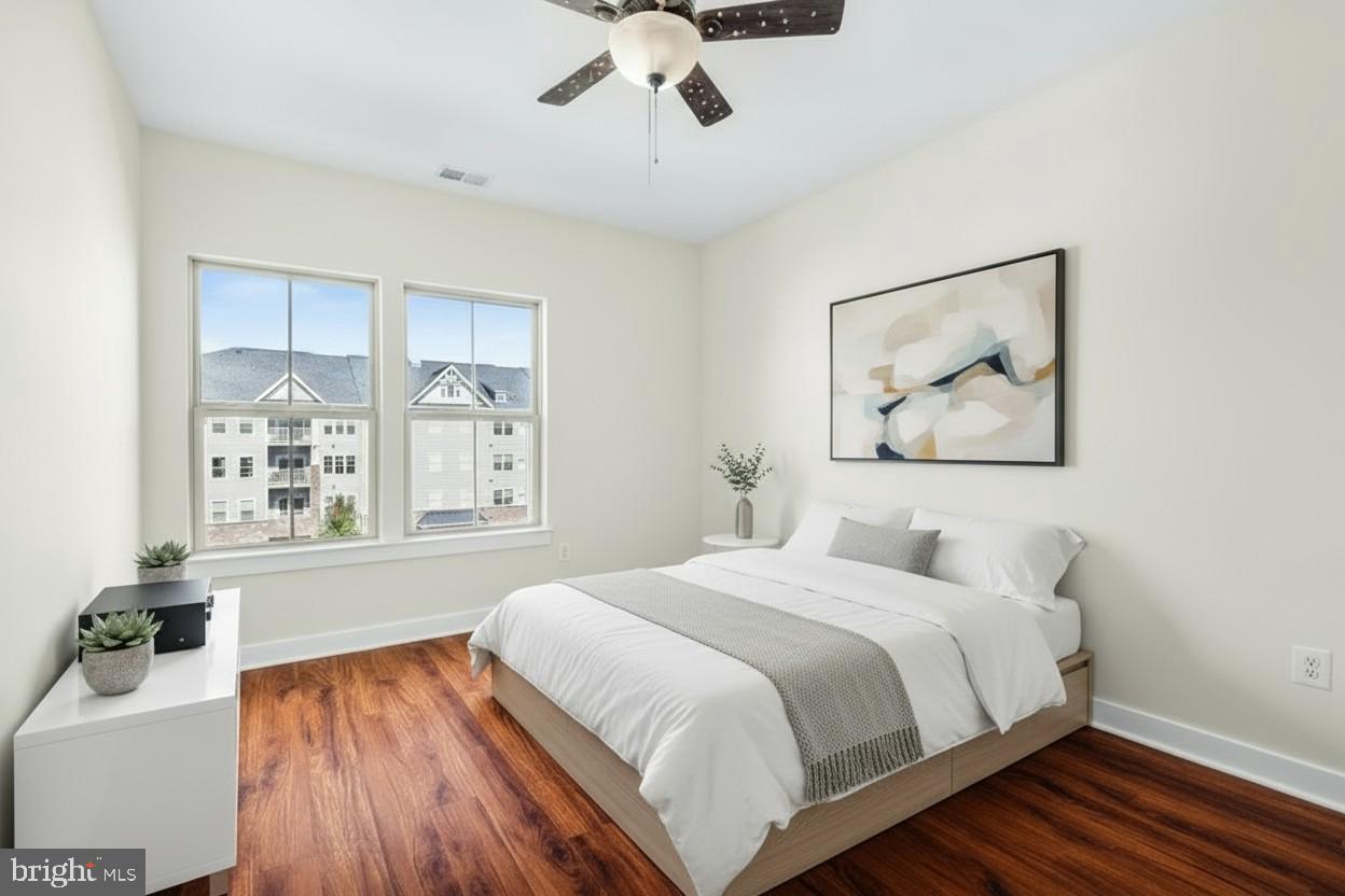 LINGANORE GARDEN CONDOMINIUMS - Residential