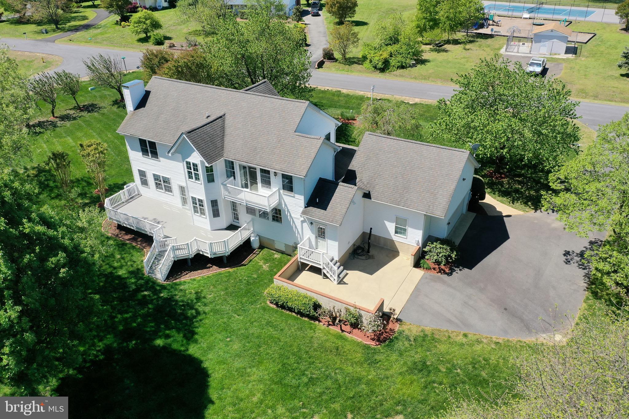 17660 DRIFTWOOD DRIVE
