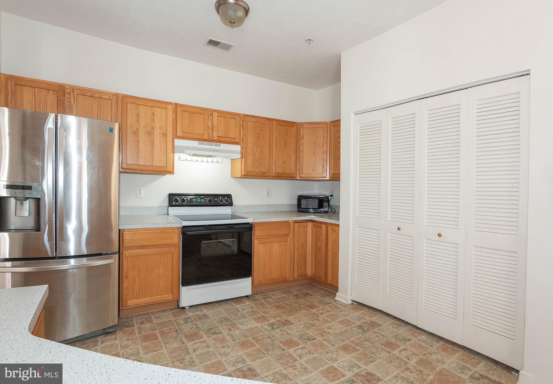 CHESTNUT POINT EAST - Residential