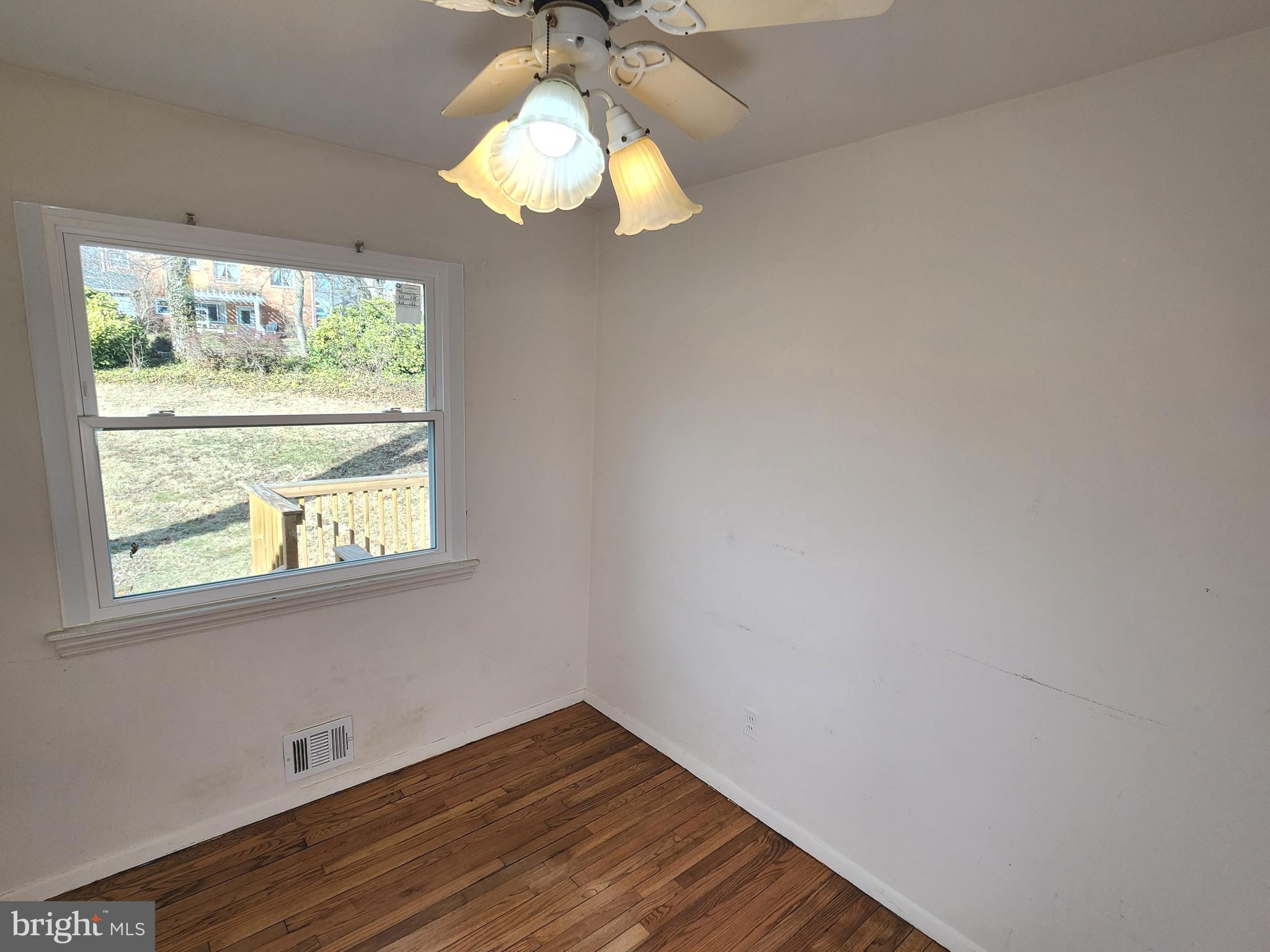 HOMEWOOD - Residential