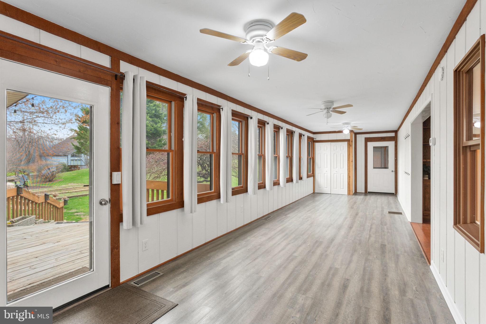 LAKEWOOD - Residential