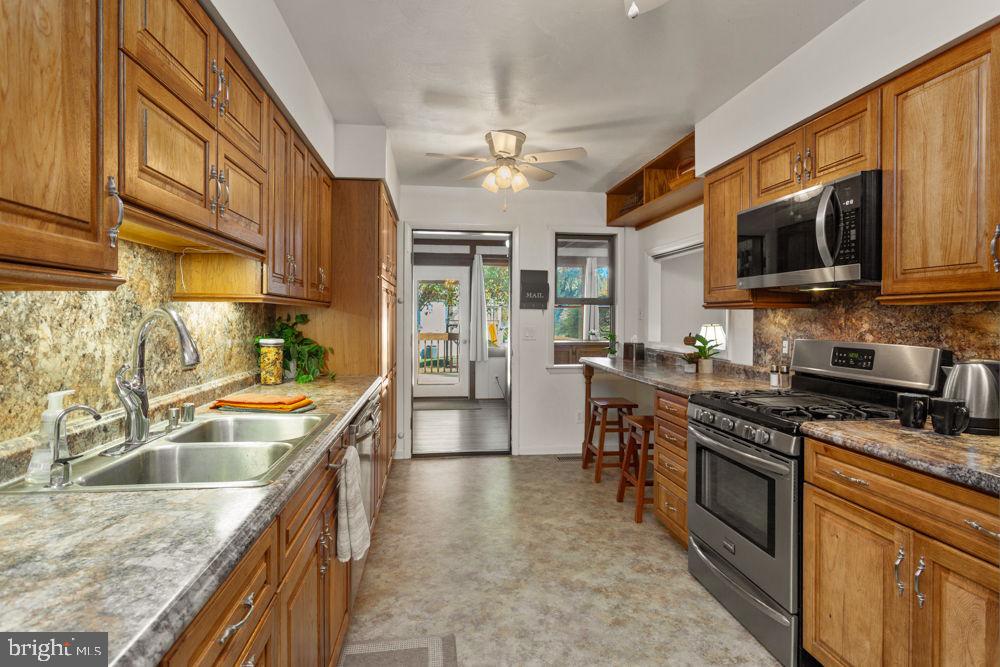 LAKEWOOD - Residential