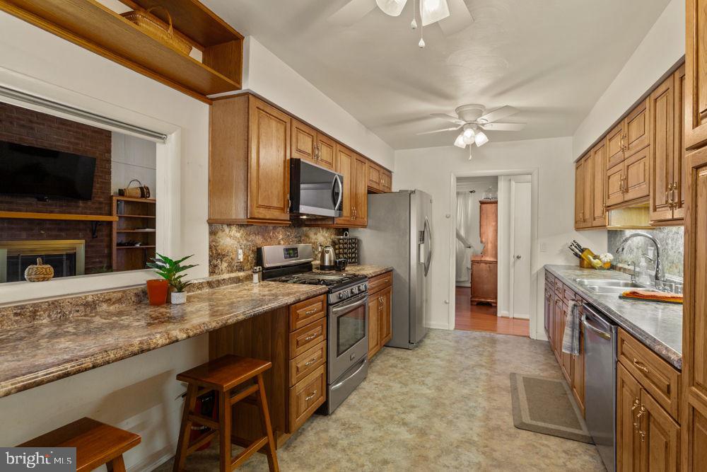 LAKEWOOD - Residential