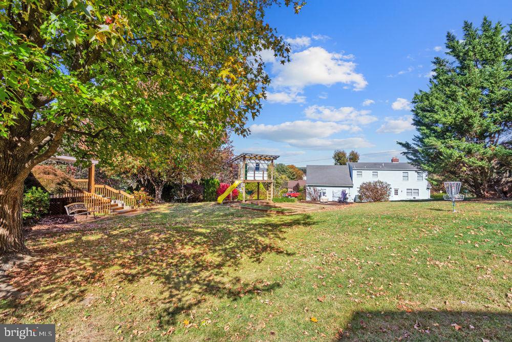 LAKEWOOD - Residential