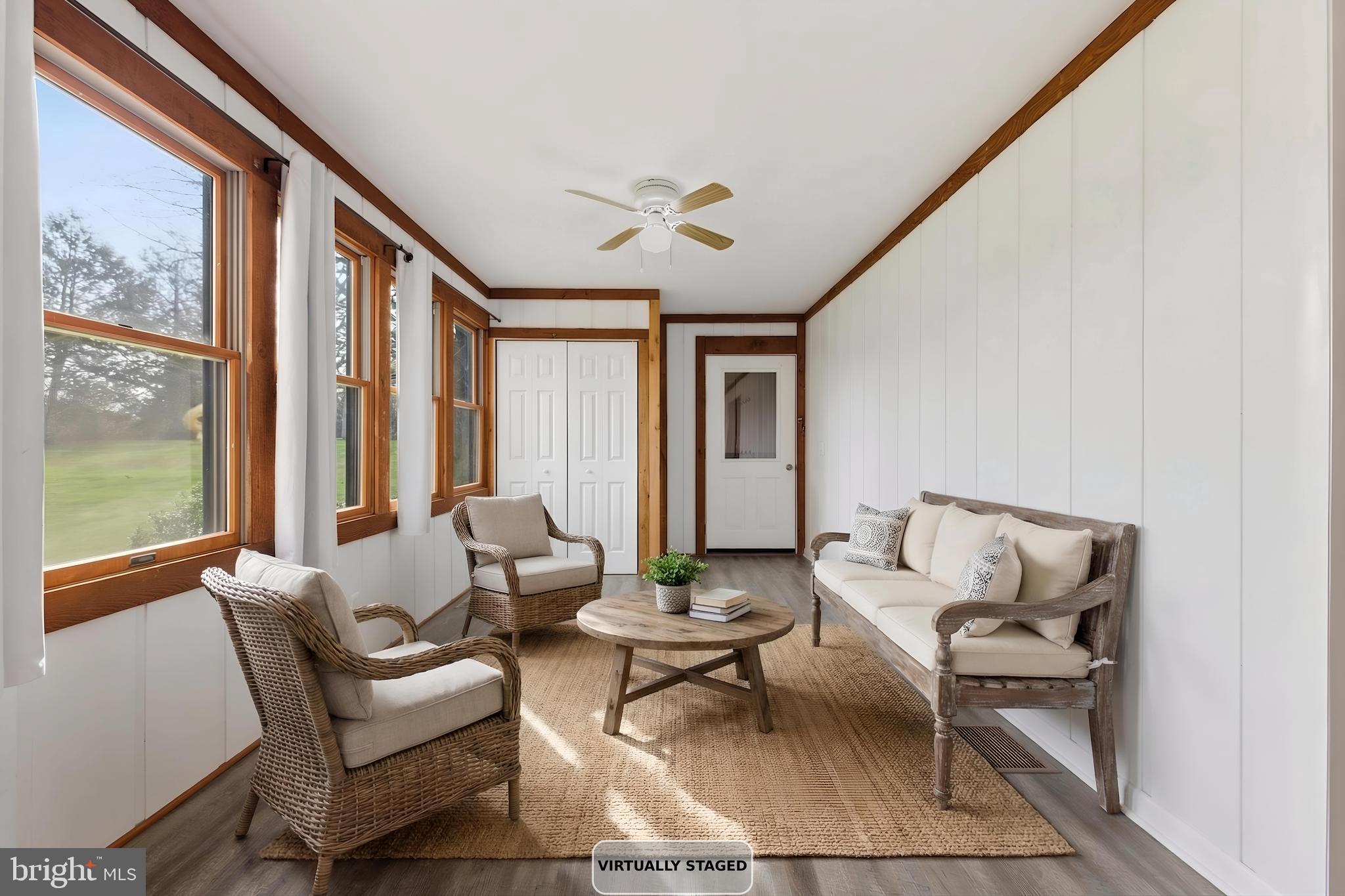 LAKEWOOD - Residential