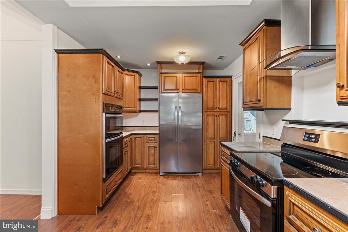 RICHMOND - Residential
