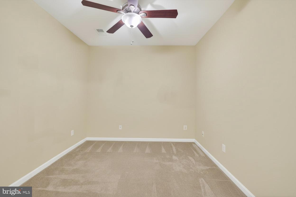 8615 WANDERING FOX TRAIL 305