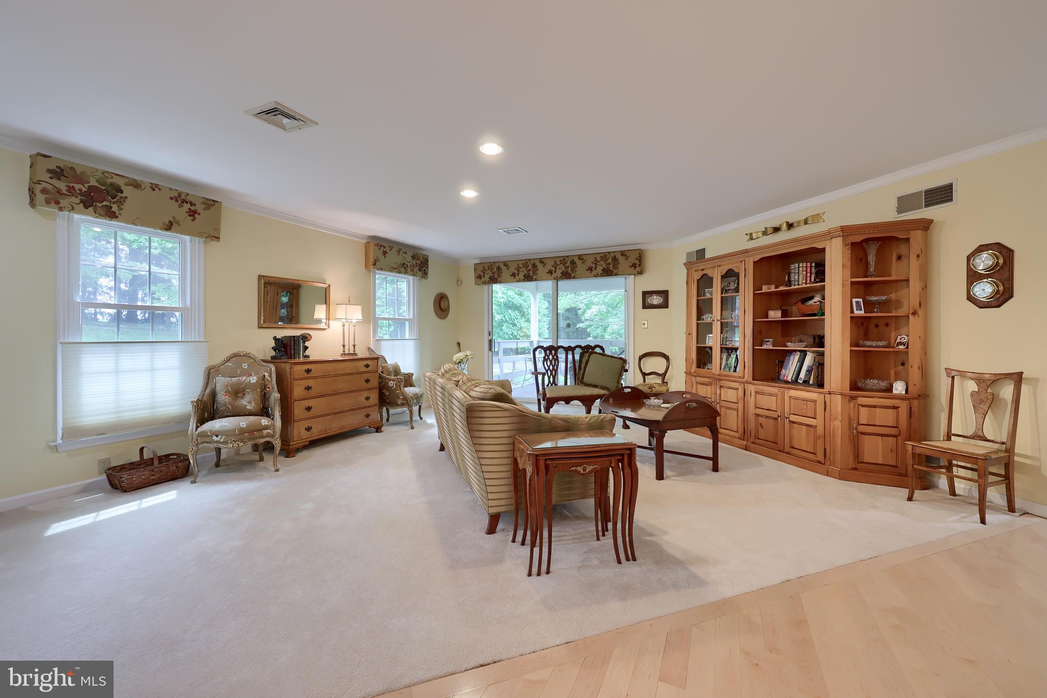 2005 MEADOW GLEN