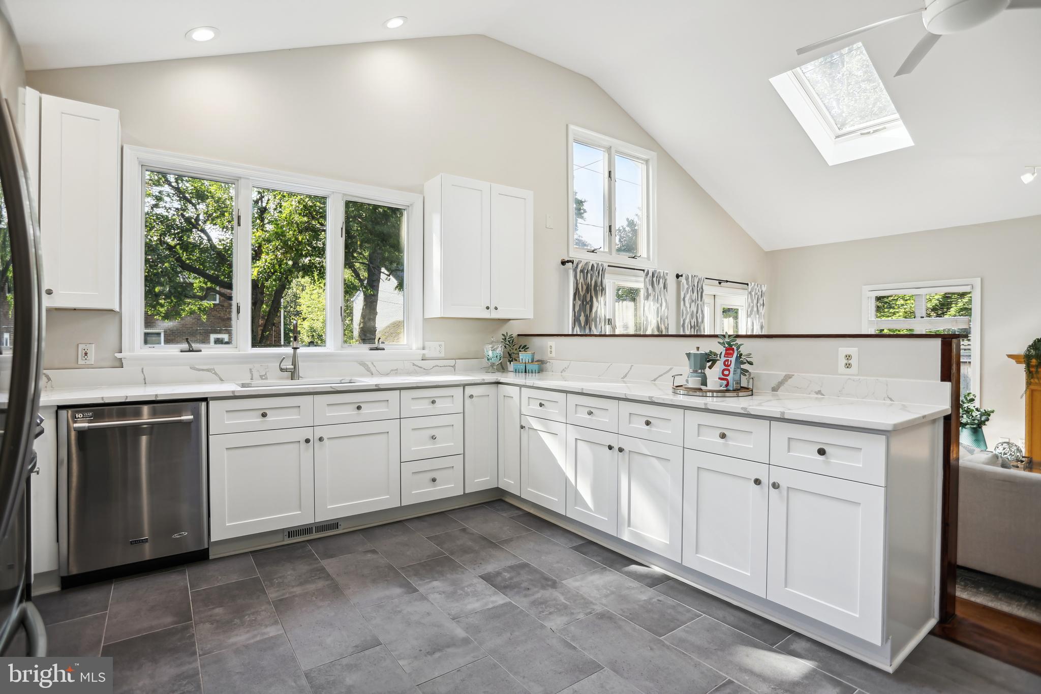 ARLINGTON FOREST - Residential