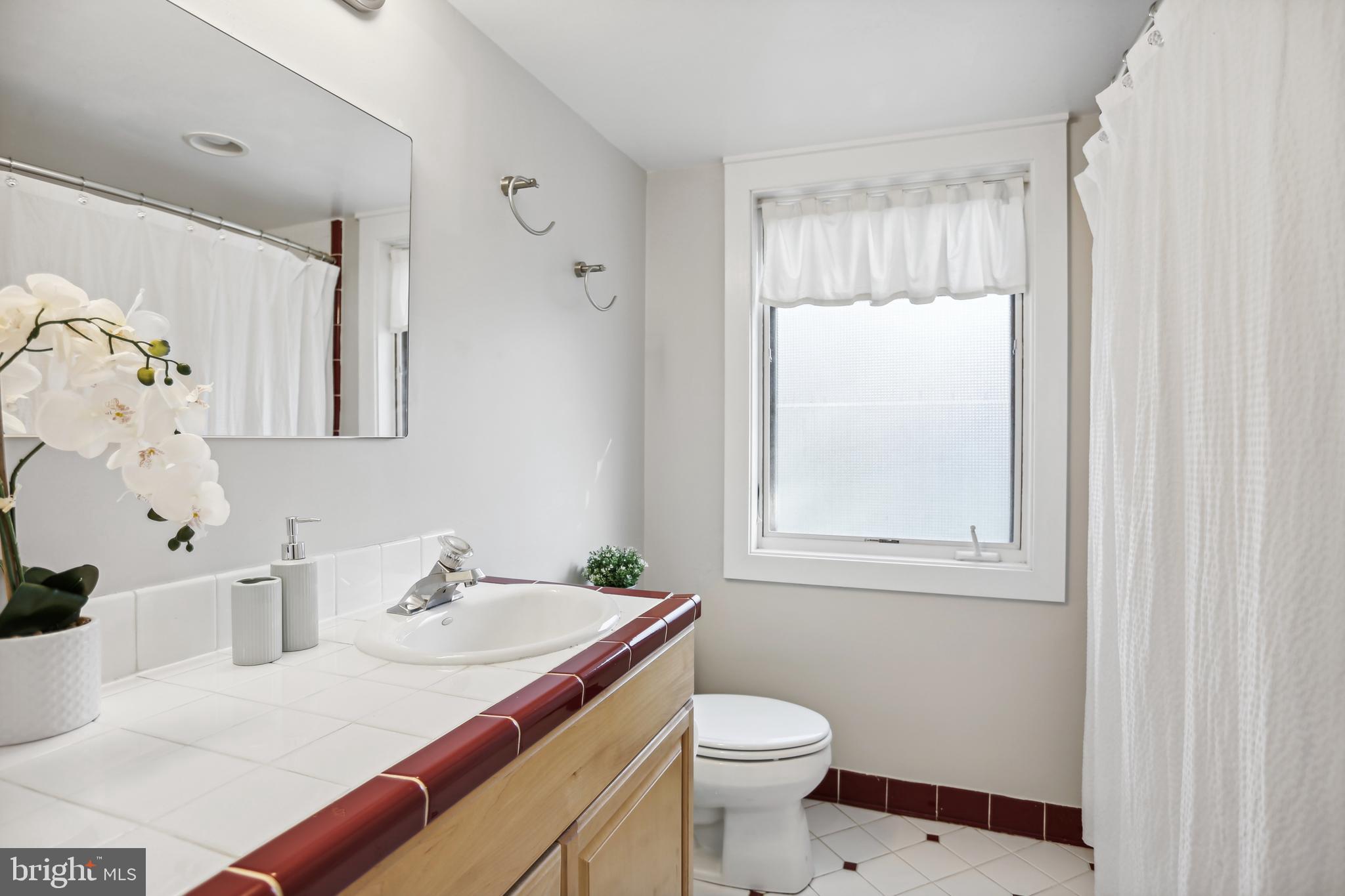 ARLINGTON FOREST - Residential