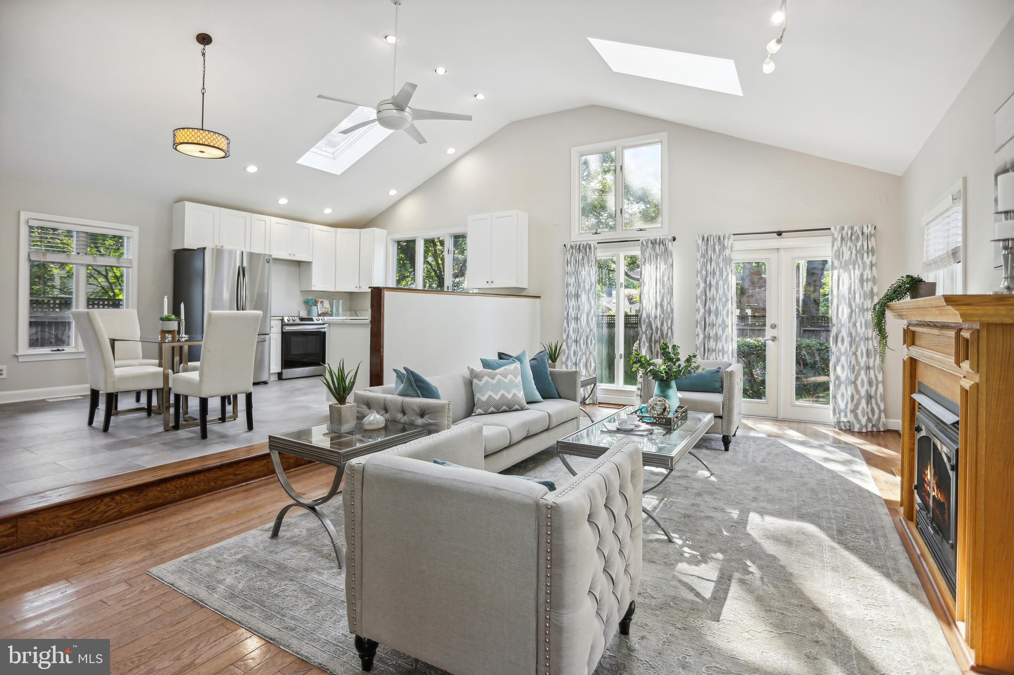 ARLINGTON FOREST - Residential