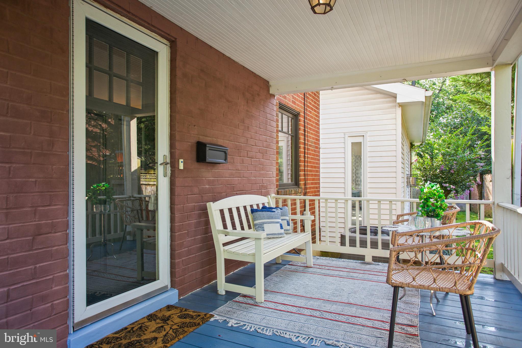 ARLINGTON FOREST - Residential