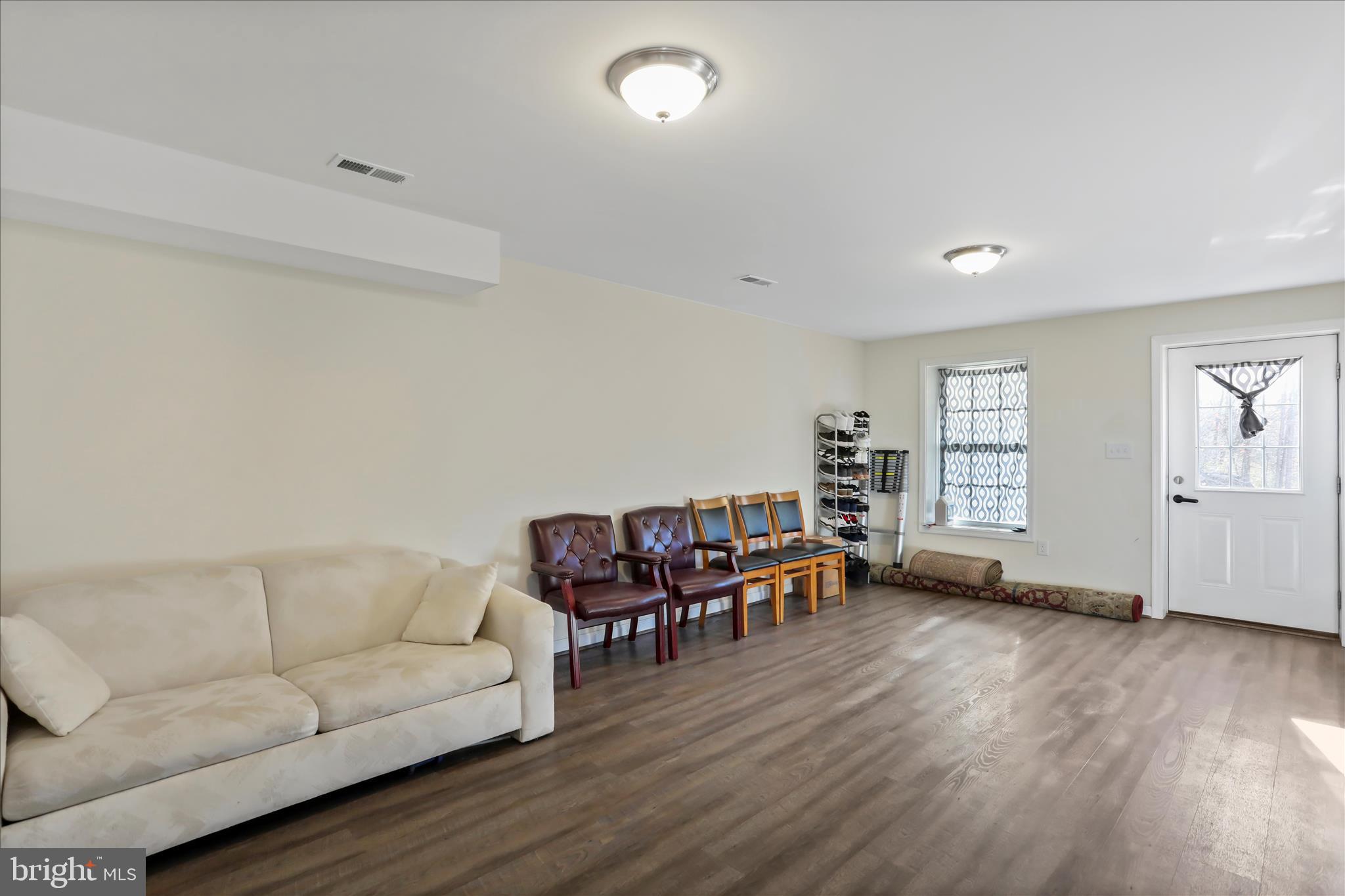 SHANNONDALE - Residential