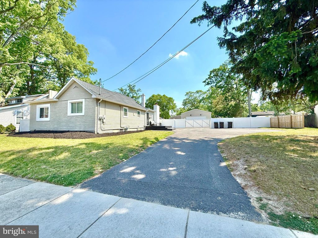 Photo of 16 E 9th Avenue, PINE HILL, NJ 08021 (MLS # NJCD2117466)