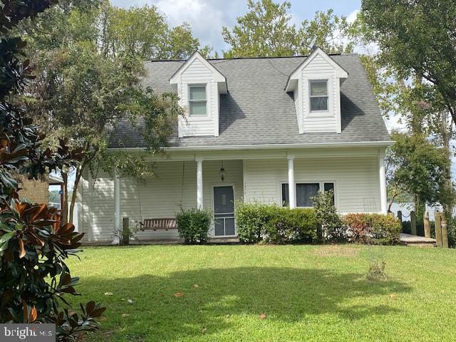 RIVERSIDE SHORES - Residential Lease