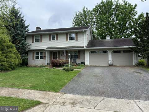 Homes For Sale - 418 Herwen Drive Drive<br/> SHIPPENSBURG, PA 17257