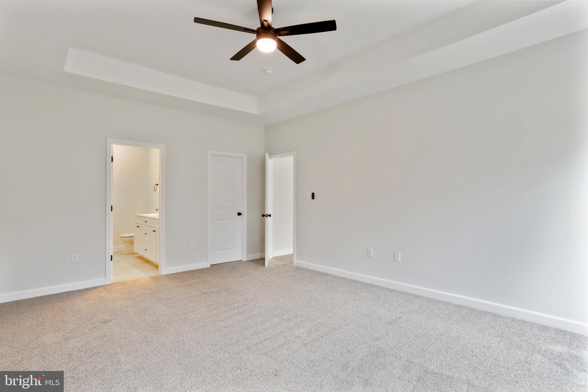 MIDDLE CREEK VISTAS - Residential